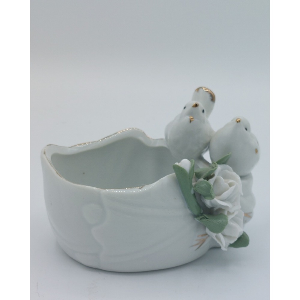 Vtg Porcelain Trinket Dish Planter Dove‎ Birds Raised Flowers White Gold Trim